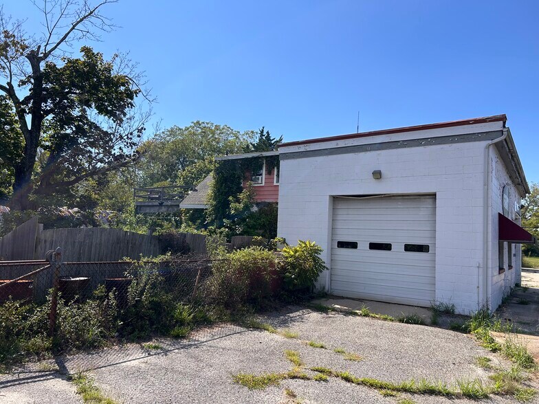 More Photos Of 1107 Route 47, Dennisville General Retail For Sale