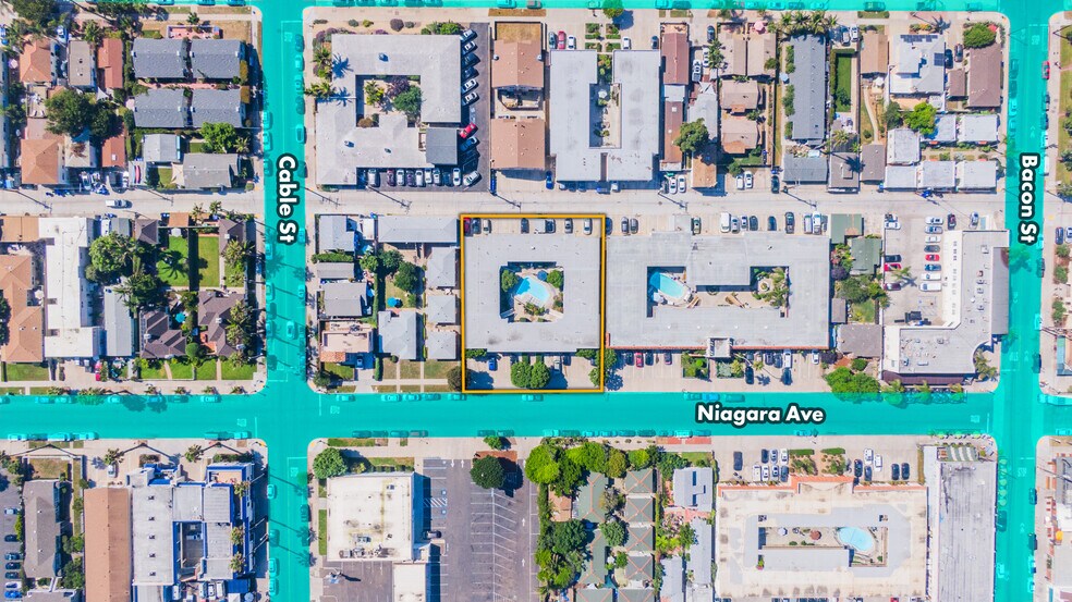 More Photos Of 4935 Niagara Ave, San Diego Apartments For Sale