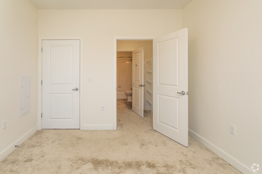 More Photos Of 2000 Rock Spring Rd, Forest Hill Apartments For Lease