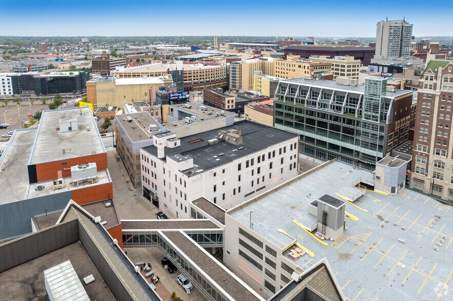 More Photos Of 15 S 9th St, Minneapolis Office For Sale