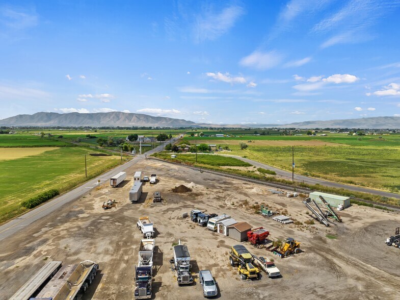 More Photos Of 908 W 1000 N, Spanish Fork Manufacturing For Sale