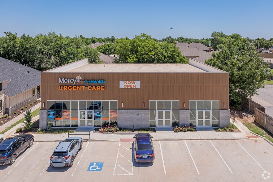 More Photos Of 13722 N Bryant Ave, Edmond General Retail For Lease