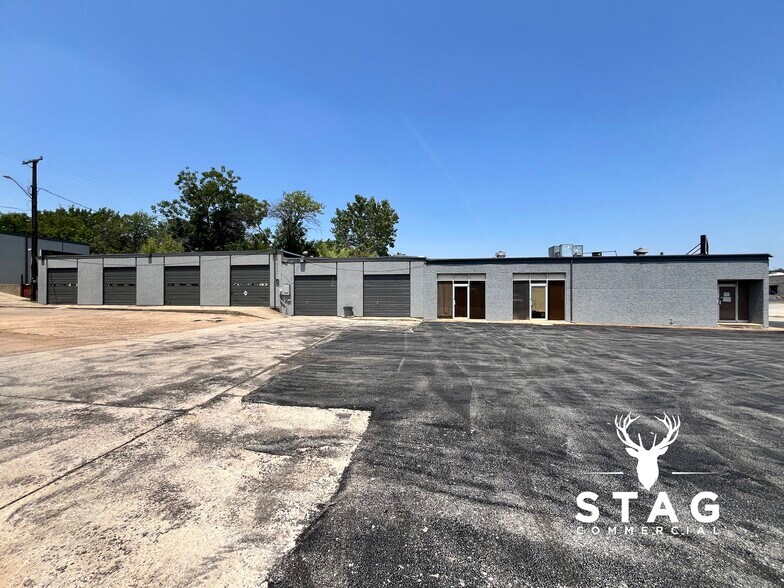 More Photos Of 1200 Fort Worth Dr, Denton Auto Repair For Lease