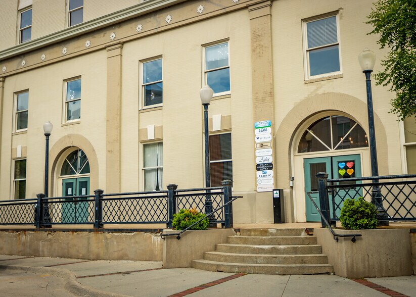 More Photos Of 701 P St, Lincoln Office For Lease