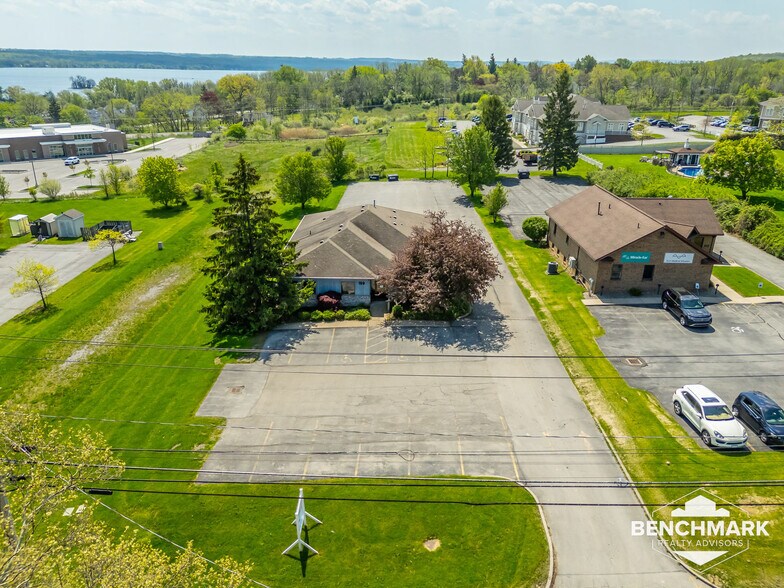 More Photos Of 199 Parrish St, Canandaigua Medical For Sale