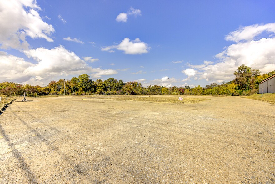 More Photos Of 3955 Clay St, Vicksburg Land For Sale