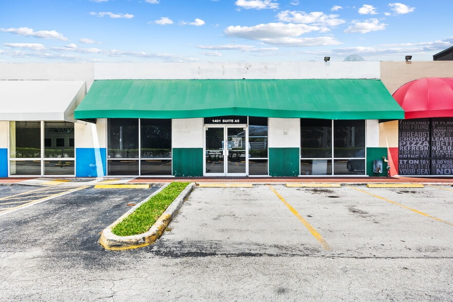 Primary Photo Of 1401 S State Road 7, North Lauderdale Unknown For Lease