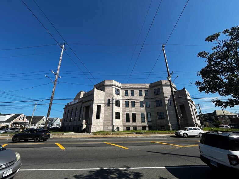 More Photos Of 90-01 Beach Channel Dr, Rockaway Beach Medical For Sale