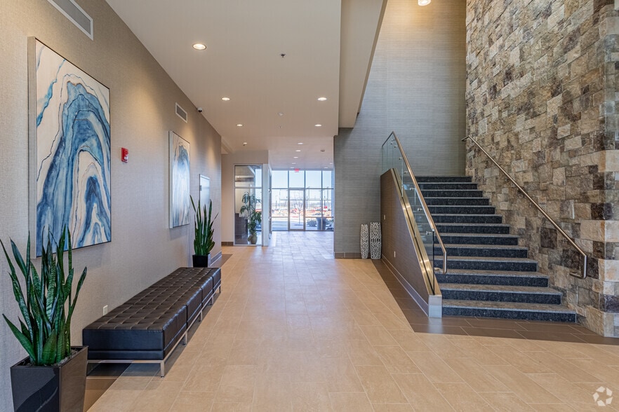 More Photos Of 4301 S JB Hunt Dr, Rogers Unknown For Lease