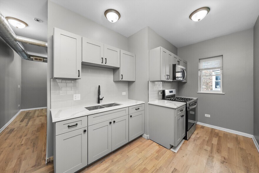 More Photos Of 7127 S Normal Blvd, Chicago Apartments For Sale