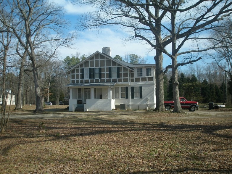 More Photos Of 11171 Robious Rd, Richmond Specialty For Sale