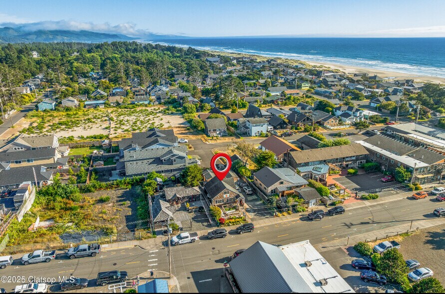 More Photos Of 186 Laneda Ave, Manzanita Storefront Retail Office For Sale