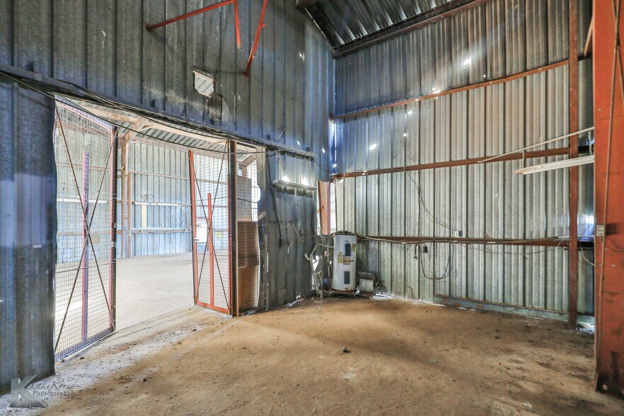 More Photos Of 9746 FM 605, Merkel Industrial For Sale