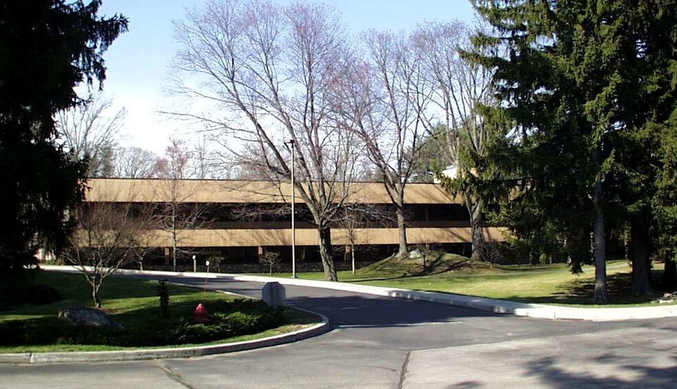 More Photos Of 63 S Main St, Newtown Office For Sale