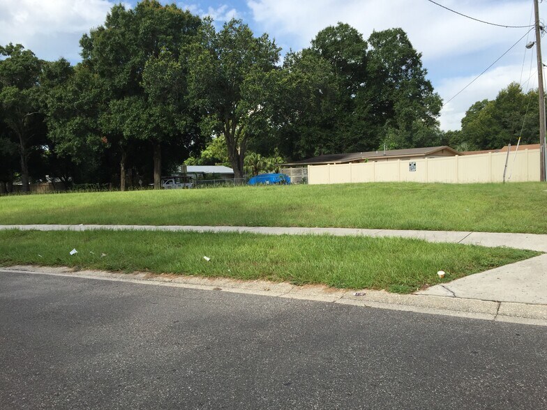 More Photos Of 8109 E Dr Martin Luther King Jr Blvd, Tampa Office For Sale