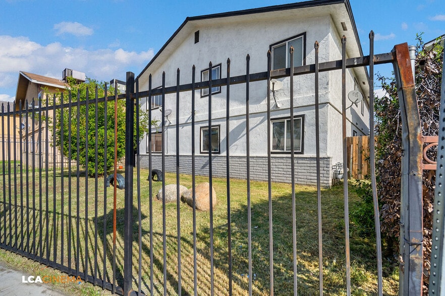 More Photos Of 1316 E California Ave, Bakersfield Apartments For Sale
