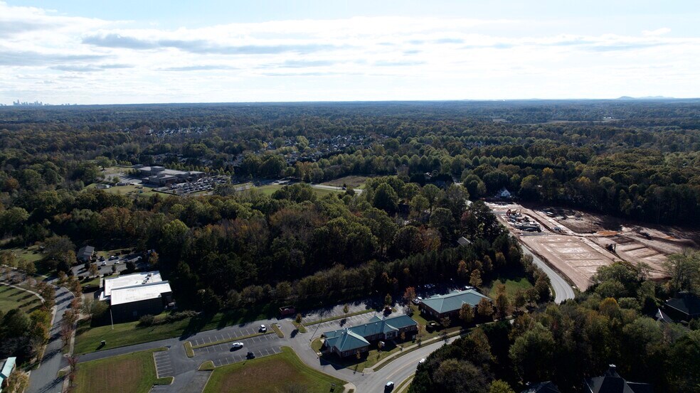 More Photos Of 15820 Northcross dr, Huntersville Land For Sale