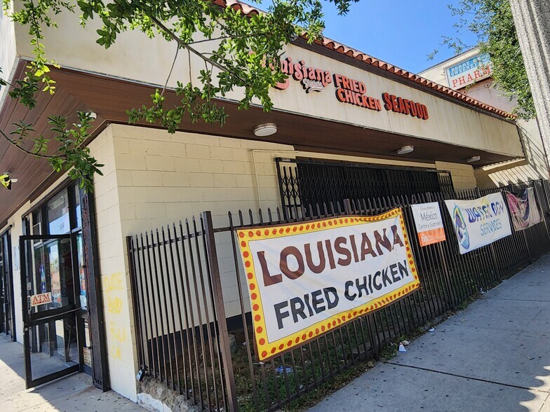 More Photos Of 1361 N Fair Oaks Ave, Pasadena Restaurant For Sale