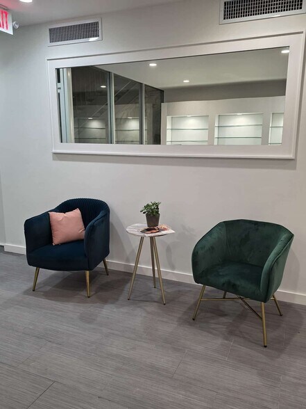 More Photos Of 784 Central Ave, Highland Park Office For Lease