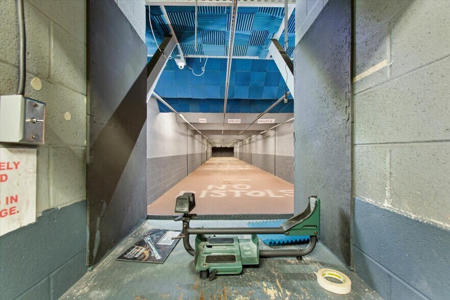 More Photos Of 2100 Highway 2004, Richwood Freestanding For Sale