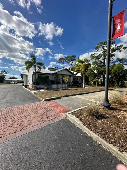More Photos Of 2841 Tamiami Trl, Port Charlotte Medical For Sale