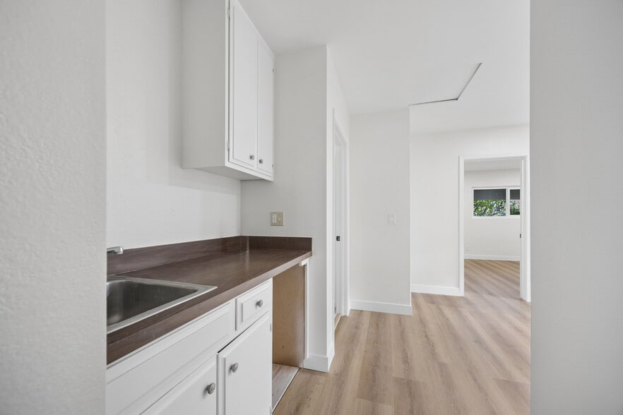 More Photos Of 1457 E Chapman Ave, Fullerton Office For Sale