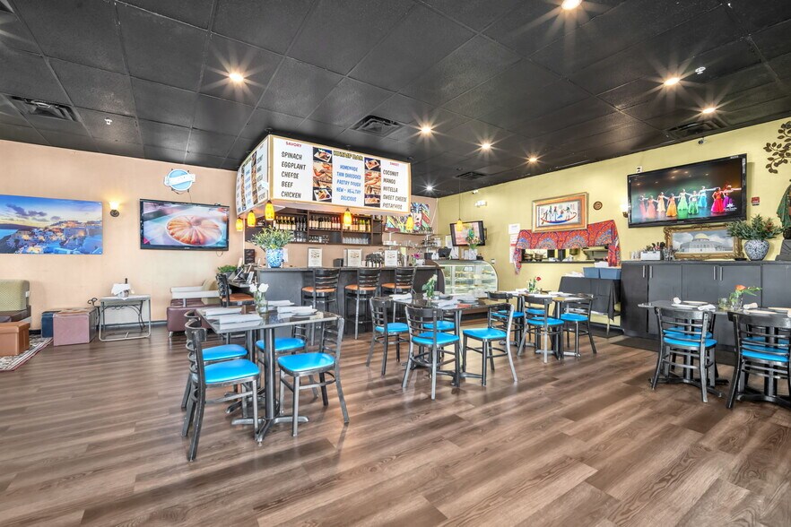 More Photos Of 2535-2555 E Atlantic Blvd, Pompano Beach Storefront For Sale