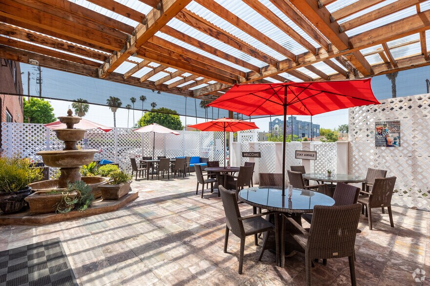 More Photos Of 1149 N Gower St, Los Angeles Office For Sale