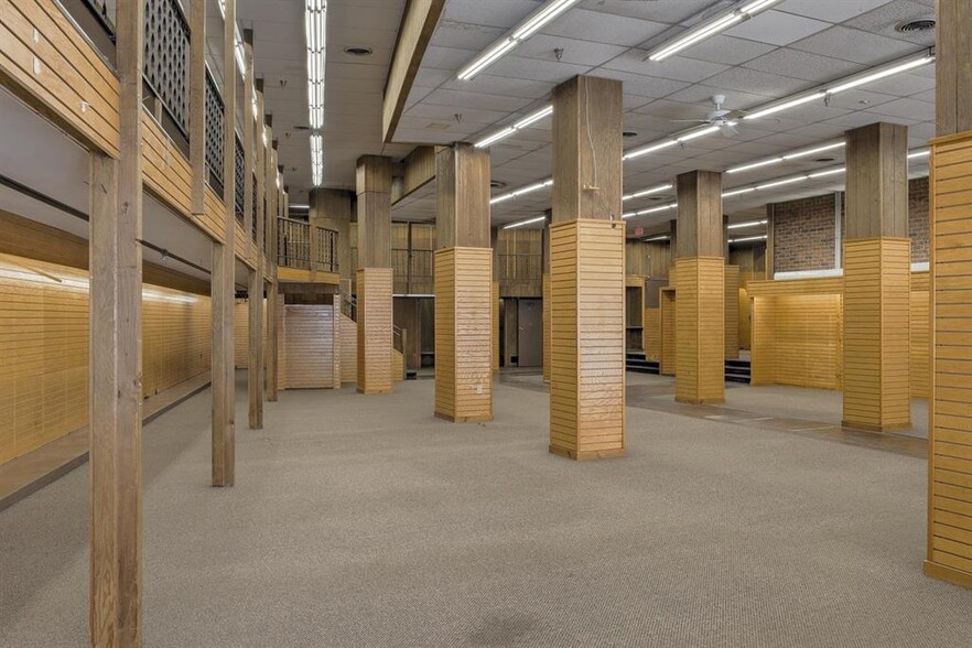 More Photos Of 68 Main St, Brattleboro Apartments For Lease