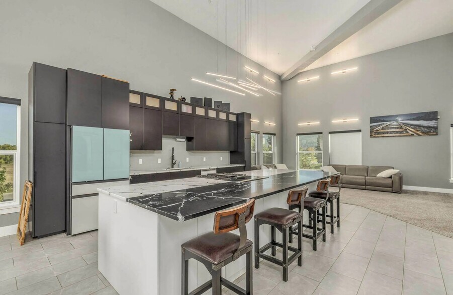 More Photos Of 921 N Lean St, Post Falls Industrial For Sale