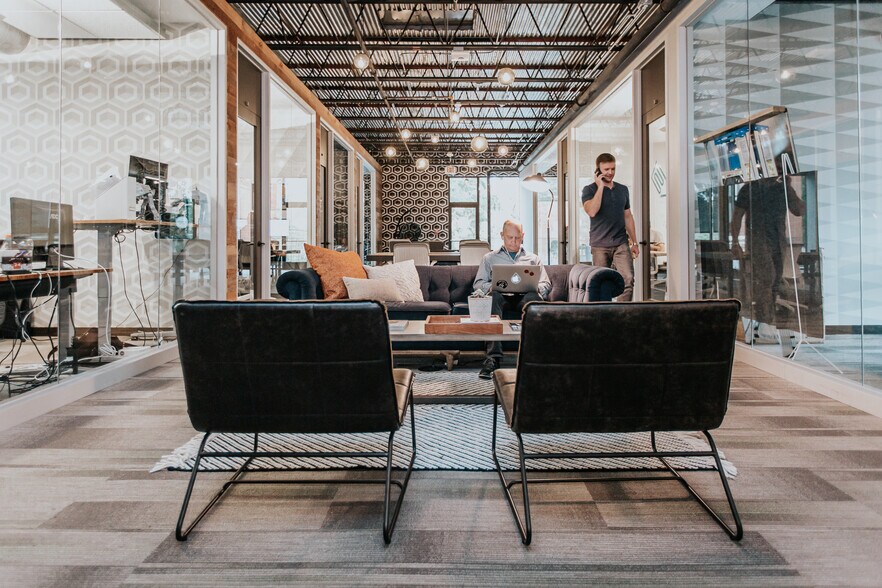 More Photos Of 2301 W Anderson Ln, Austin Coworking Space