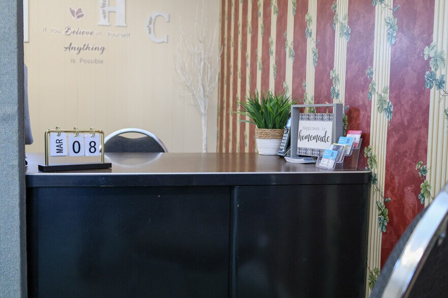 More Photos Of 1616 Blountville Blvd, Blountville Office Residential For Sale