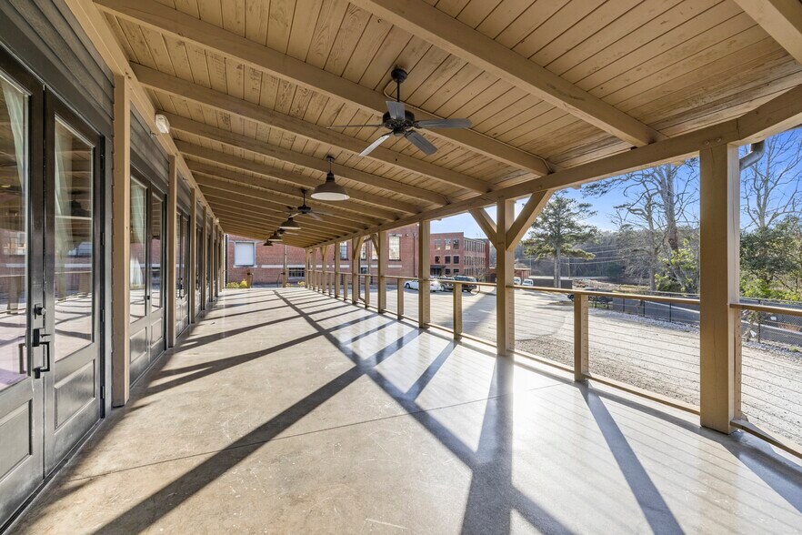 More Photos Of 600 S Broad St, Monroe Manufacturing For Lease