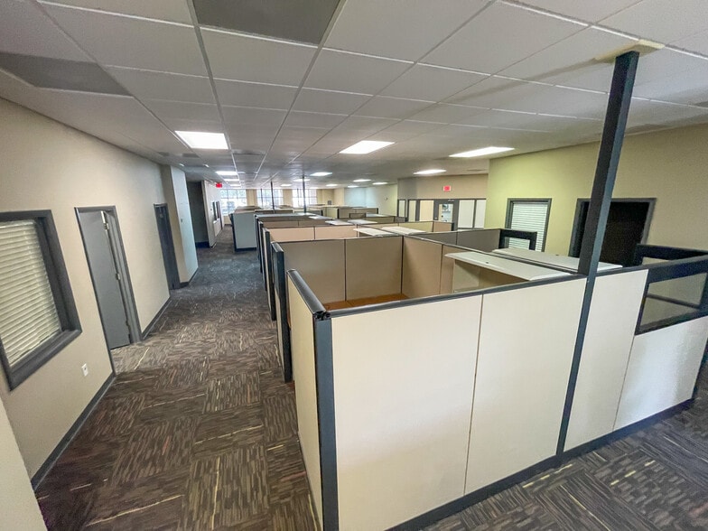 More Photos Of 1560 Kingsley Ave, Orange Park Medical For Sale