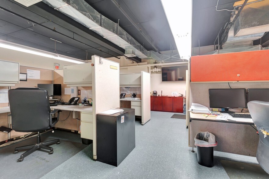 More Photos Of 322 Belleville Tpke, North Arlington Office For Sale