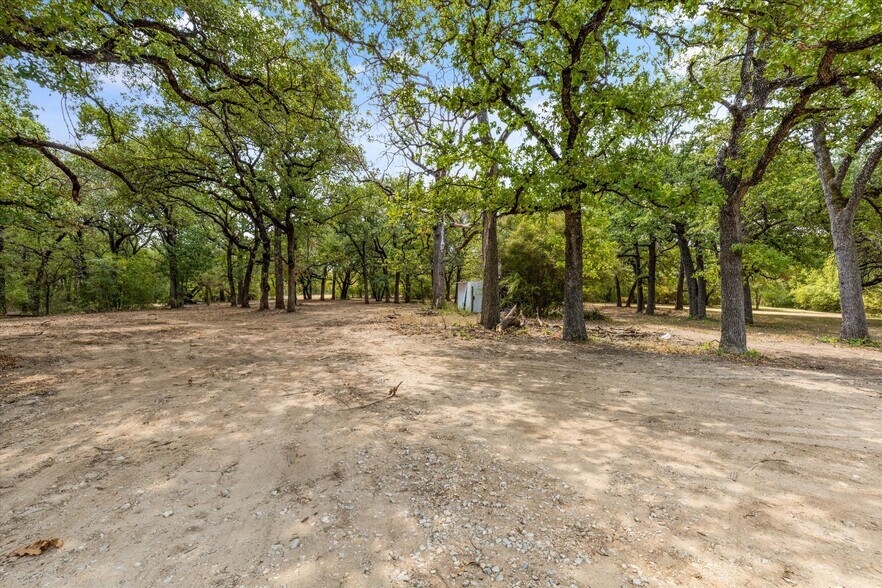 More Photos Of 9251 Jacksboro Hwy, Fort Worth Land For Sale