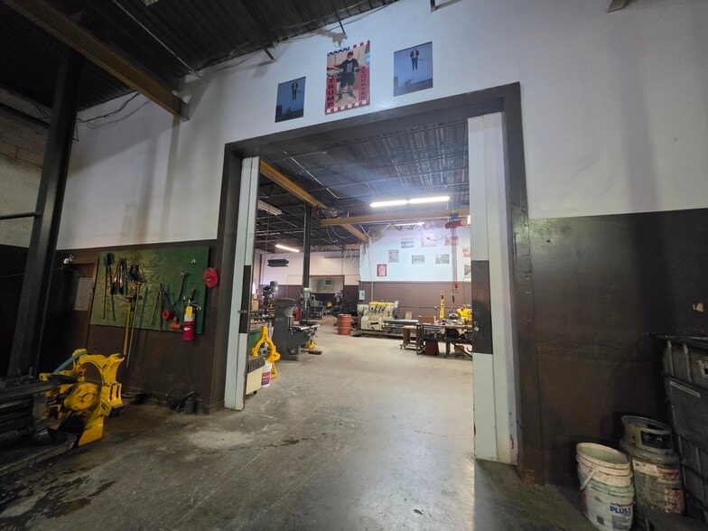More Photos Of 220 Madison st, Webb City Industrial For Sale