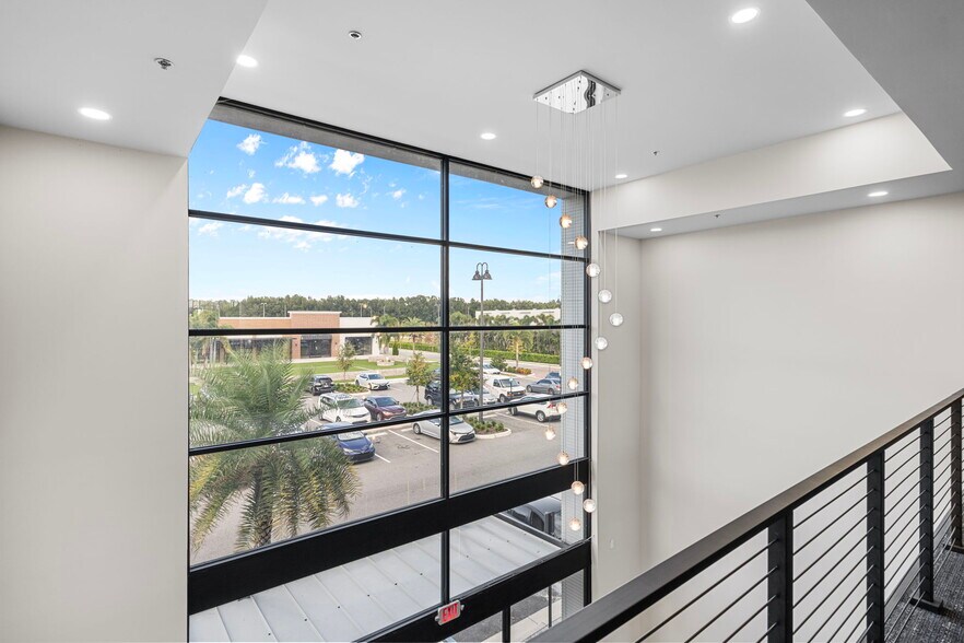 More Photos Of 1711 Amazing Way, Ocoee General Retail For Lease