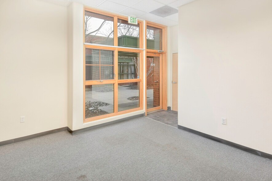 More Photos Of 88 Inverness Cir E, Englewood Office For Sale