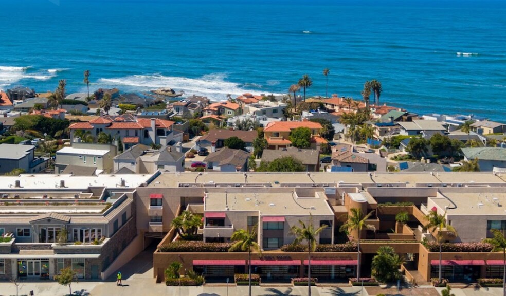 More Photos Of 5724-5726 La Jolla Blvd, La Jolla Apartments For Lease
