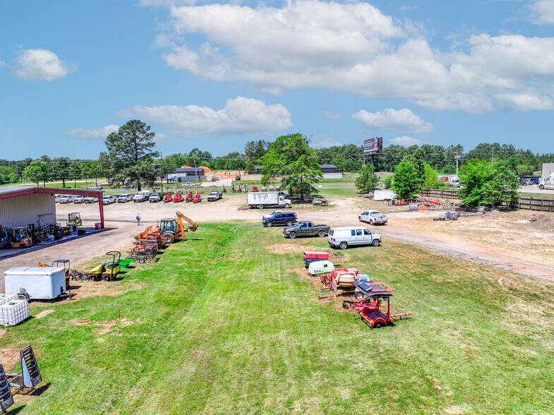 More Photos Of 20741 State Highway 155 S, Flint Light Manufacturing For Sale