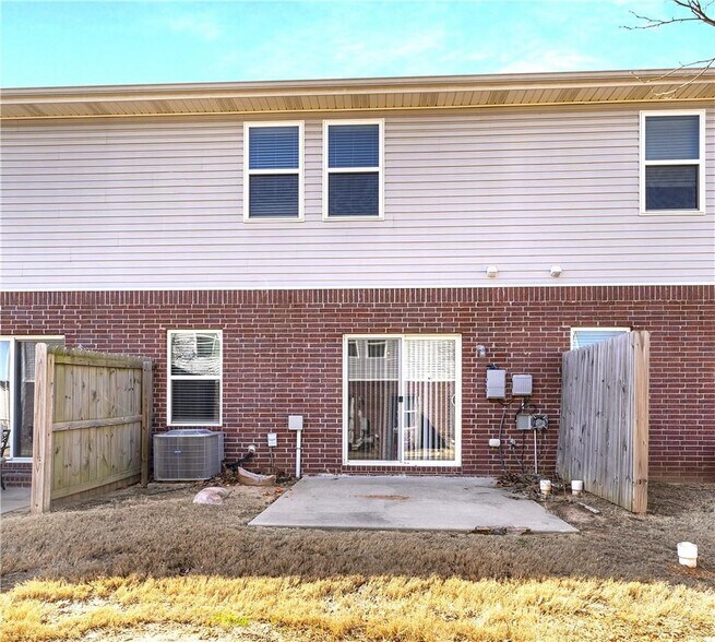More Photos Of 2755 W Kilimanjaro Way, Rogers Multifamily For Sale