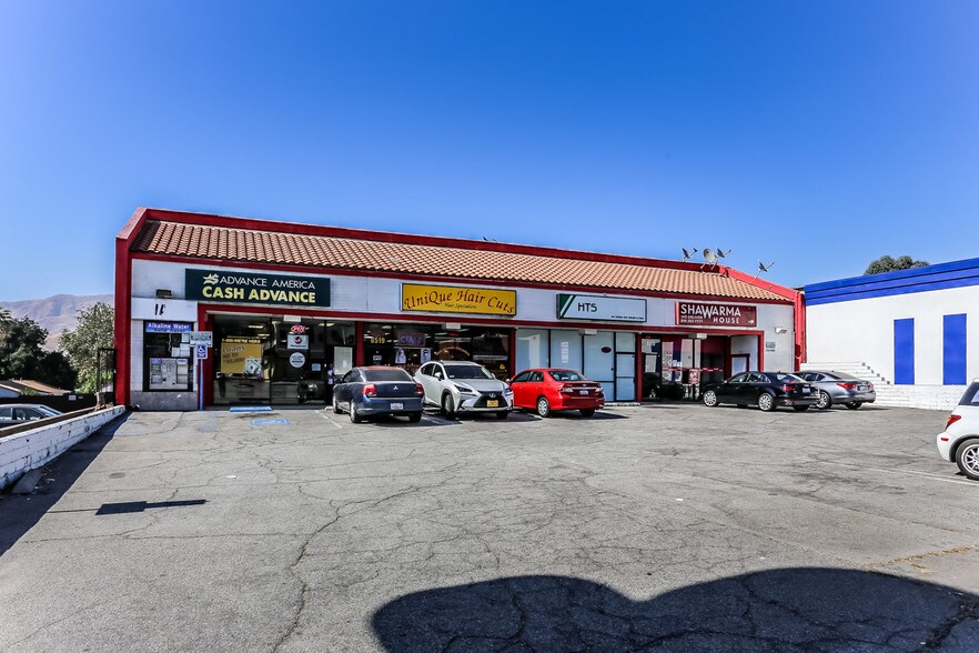 More Photos Of 8515-8521 Foothill Blvd, Sunland Freestanding For Sale