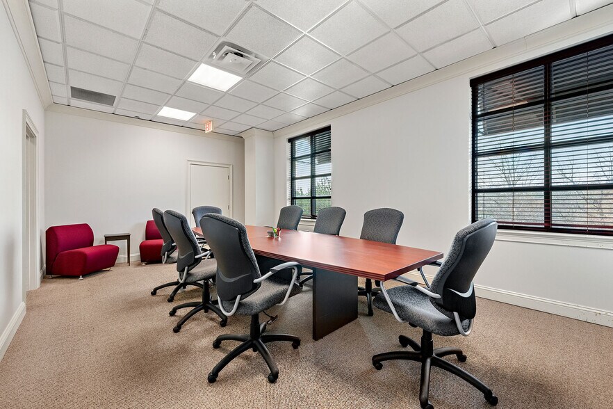 More Photos Of 3080 Highlands Pky, Smyrna Medical For Sale