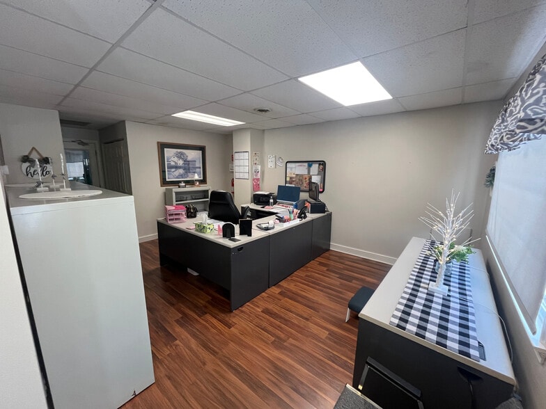 More Photos Of 110 Bouzarth Ln, Aberdeen Industrial For Sale