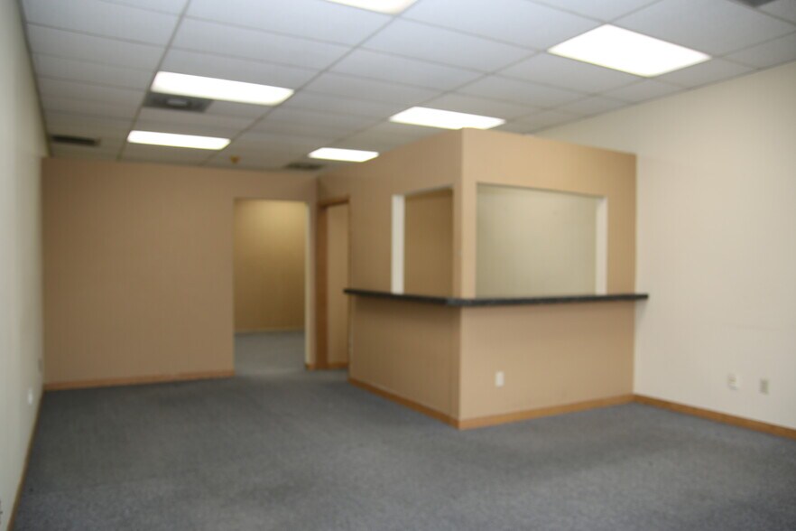 More Photos Of 1530-1640 SE 9th Ave, Albany Unknown For Lease