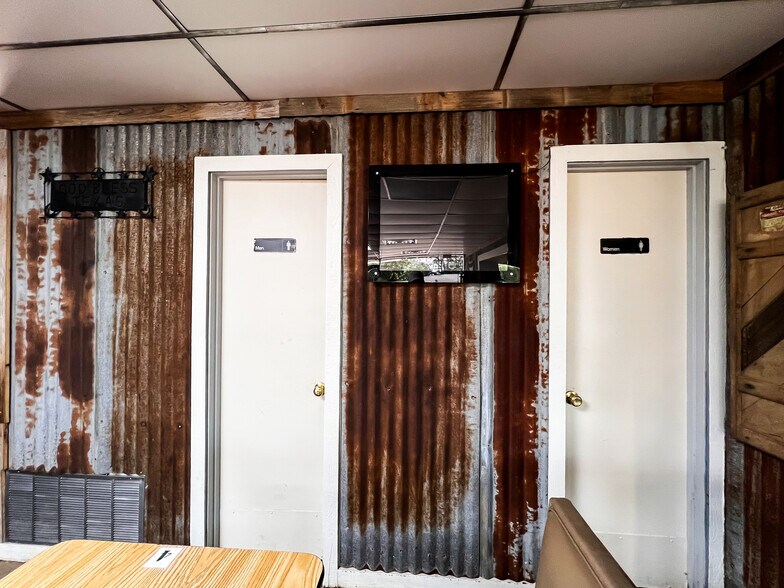 More Photos Of 108 S Main St, Yantis Restaurant For Sale