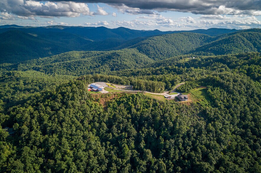 More Photos Of 6572 Burkemont Rd, Morganton Specialty For Sale