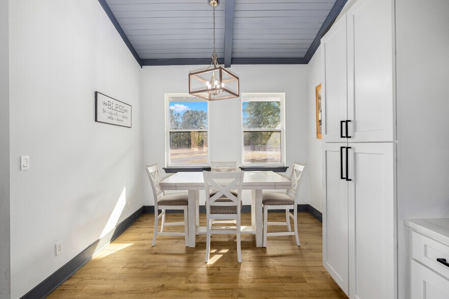 More Photos Of 6012 Long Branch Rd, Jacksonville Horse Stables For Sale