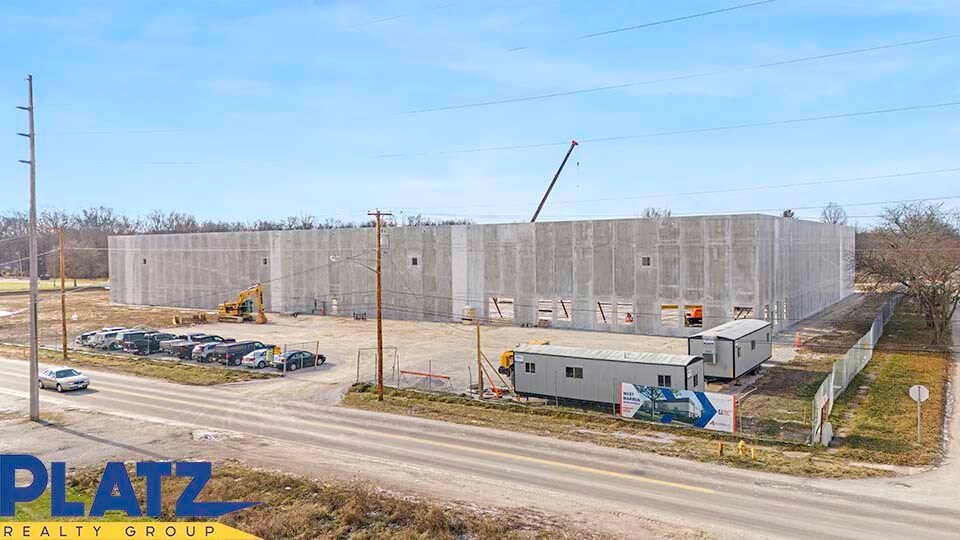 More Photos Of 0 Nevada Ave SW, Warren Distribution For Sale